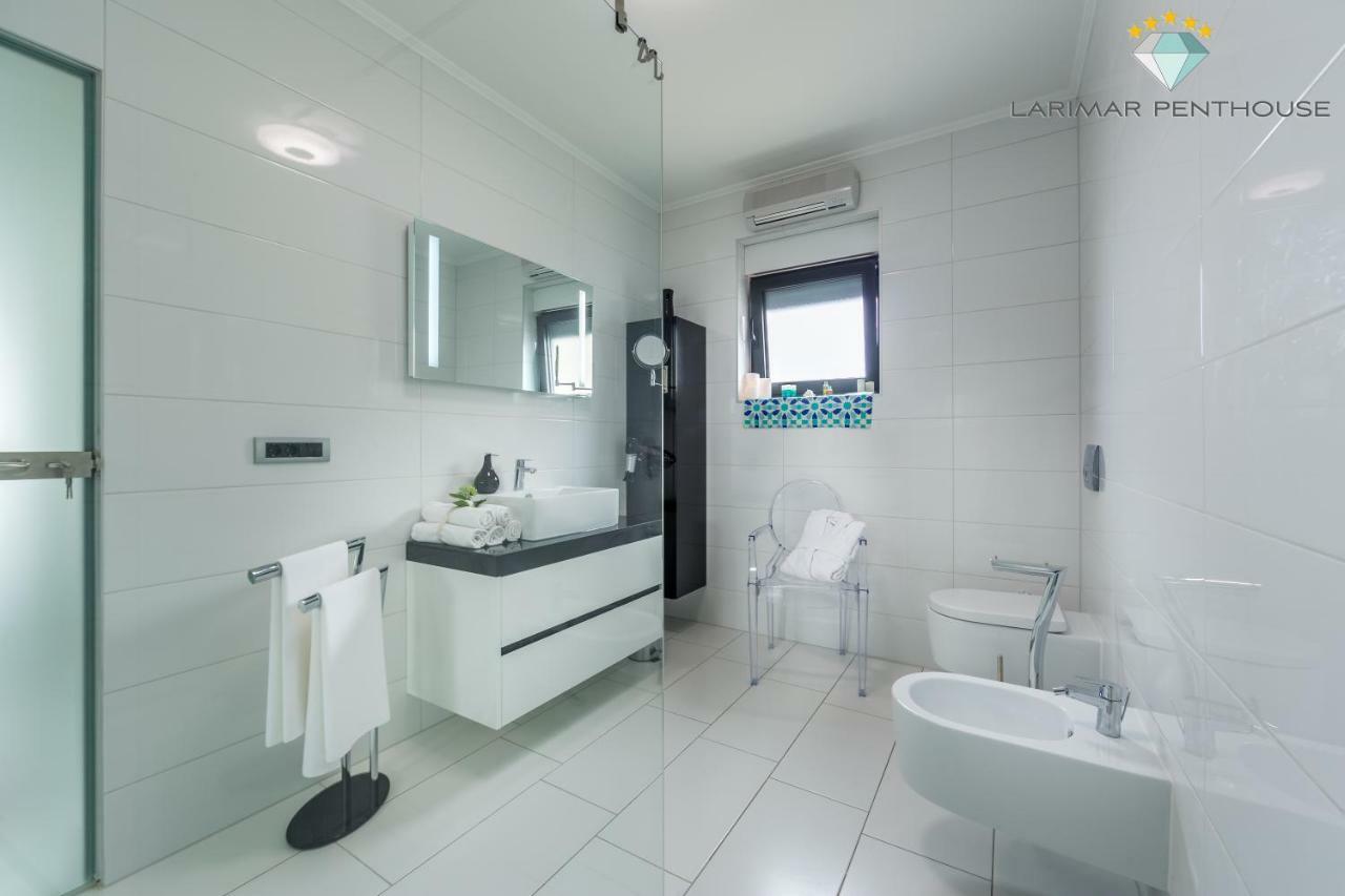 Larimar Penthouse Appartement Crikvenica Buitenkant foto